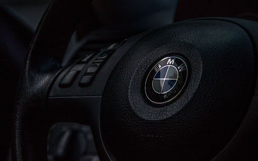 BMW Steering Wheel at Night from Chrome web store to be run with OffiDocs Chromium online BMW Steering Wheel at Night from Chrome web store to be run with OffiDocs Chromium online