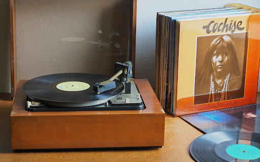 Old record player from Chrome web store to be run with OffiDocs Chromium online Old record player from Chrome web store to be run with OffiDocs Chromium online