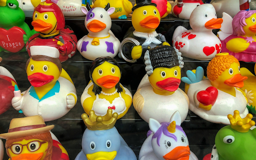 Porcelain ducks from Chrome web store to be run with OffiDocs Chromium online Porcelain ducks from Chrome web store to be run with OffiDocs Chromium online