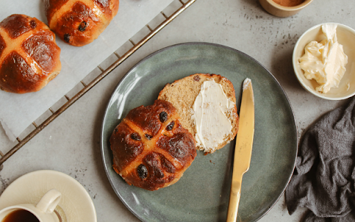 Raisin Bread with Butter: A Sweet and Savory Delight from Chrome web store to be run with OffiDocs Chromium online Raisin Bread with Butter: A Sweet and Savory Delight from Chrome web store to be run with OffiDocs Chromium online