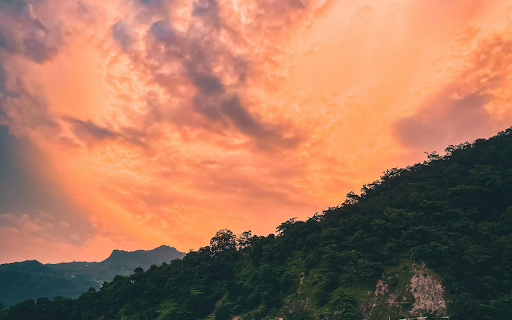 Rishikesh from the Ganga River from Chrome web store to be run with OffiDocs Chromium online Rishikesh from the Ganga River from Chrome web store to be run with OffiDocs Chromium online