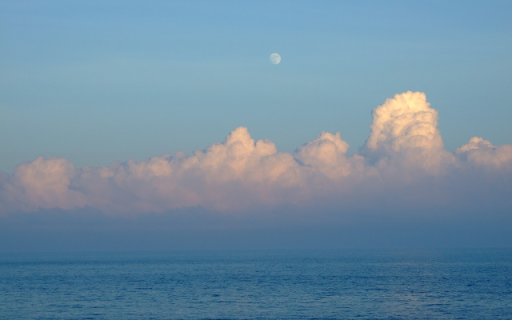 Serene Seascape Under a Pale Moon from Chrome web store to be run with OffiDocs Chromium online Serene Seascape Under a Pale Moon from Chrome web store to be run with OffiDocs Chromium online