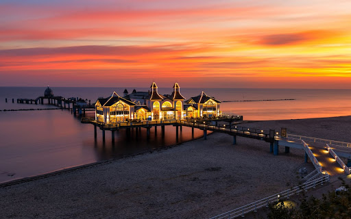Sunset at the Pier from Chrome web store to be run with OffiDocs Chromium online Sunset at the Pier from Chrome web store to be run with OffiDocs Chromium online