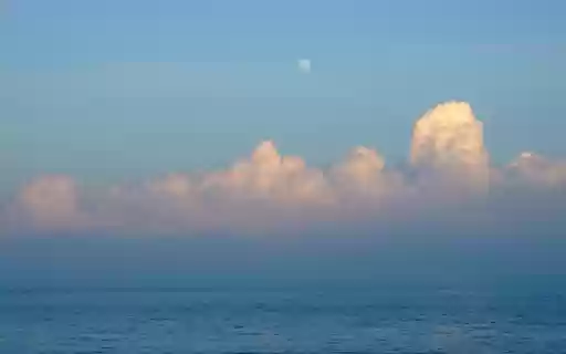 Serene Seascape Under a Pale Moon from Chrome web store to be run with OffiDocs Chromium online Serene Seascape Under a Pale Moon from Chrome web store to be run with OffiDocs Chromium online